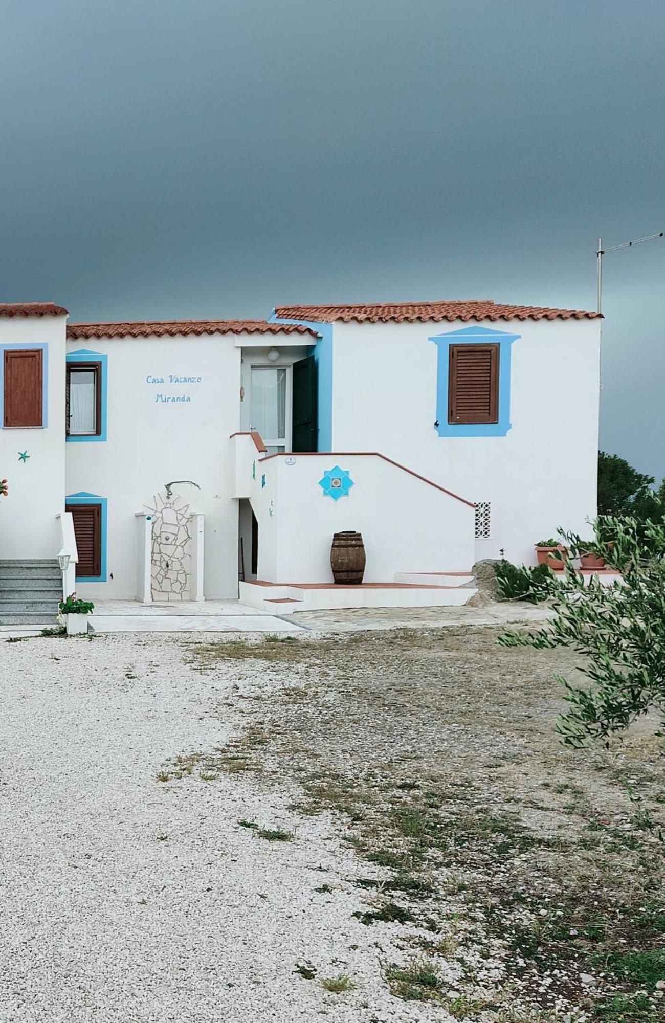 Casa Vacanze Miranda Villa Torre dei Corsari Bagian luar foto